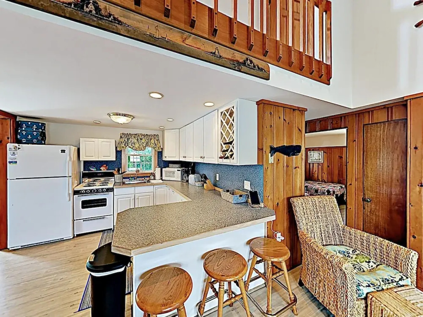 55 West Dennis - 3 Br Home