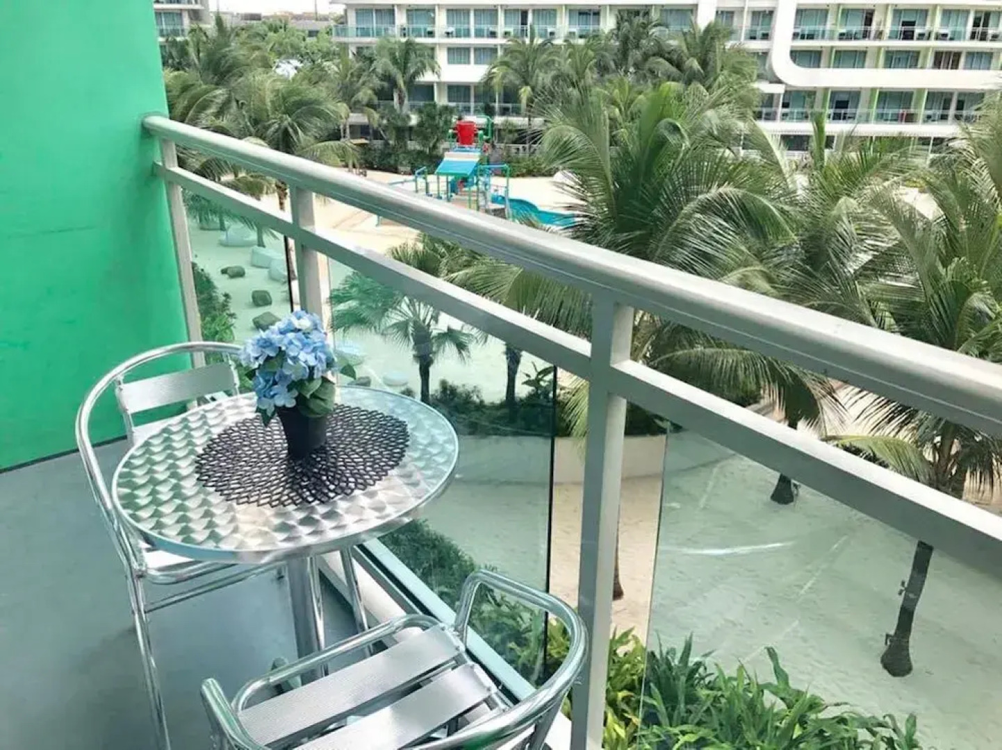 Positano Tower Azure Beach Resort