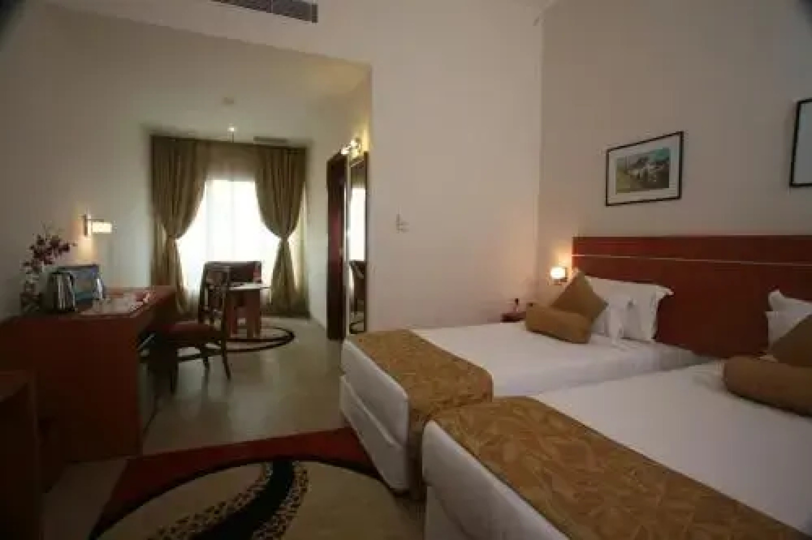 Leonia Holistic Destination