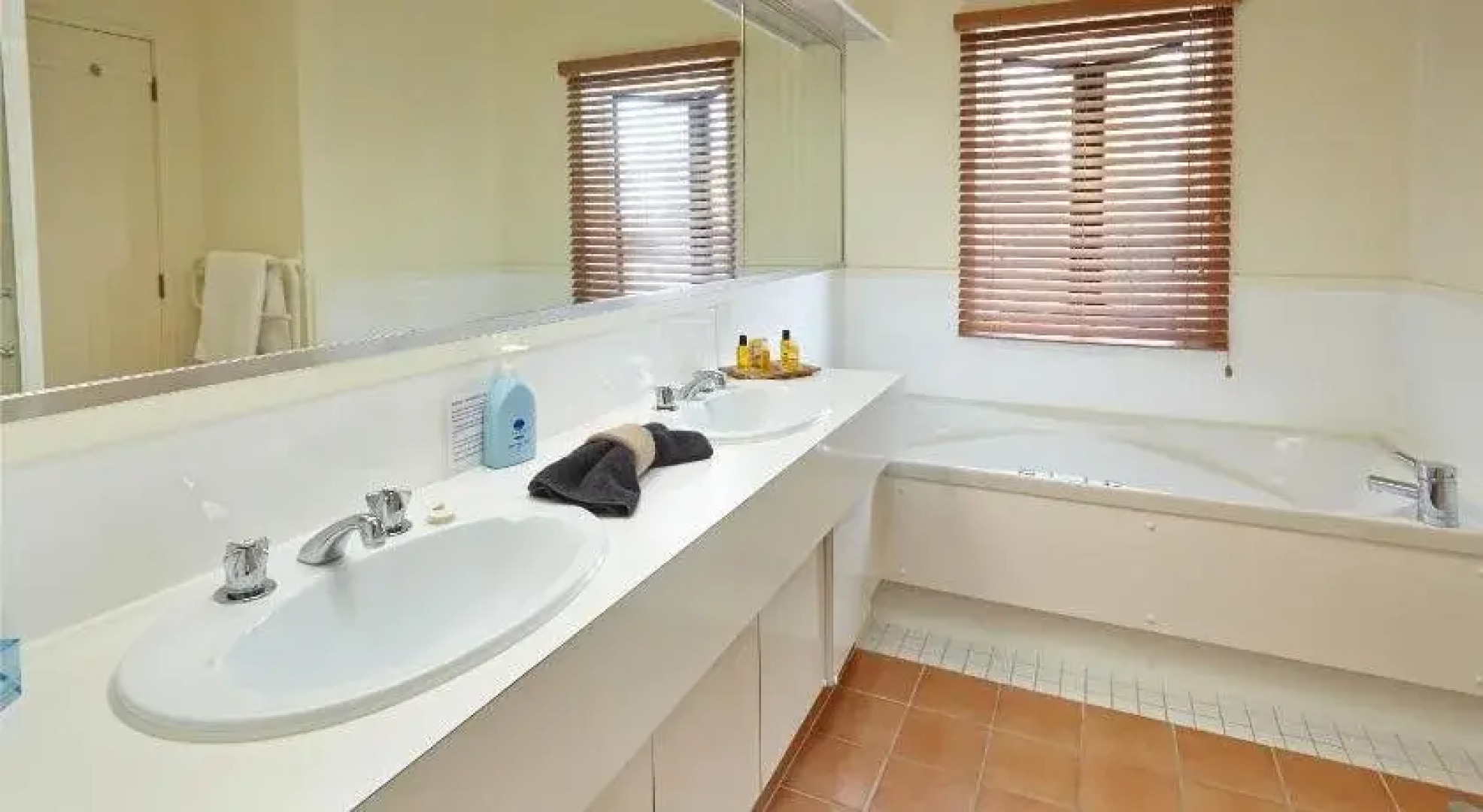 Pioneer Waterfront Apartments