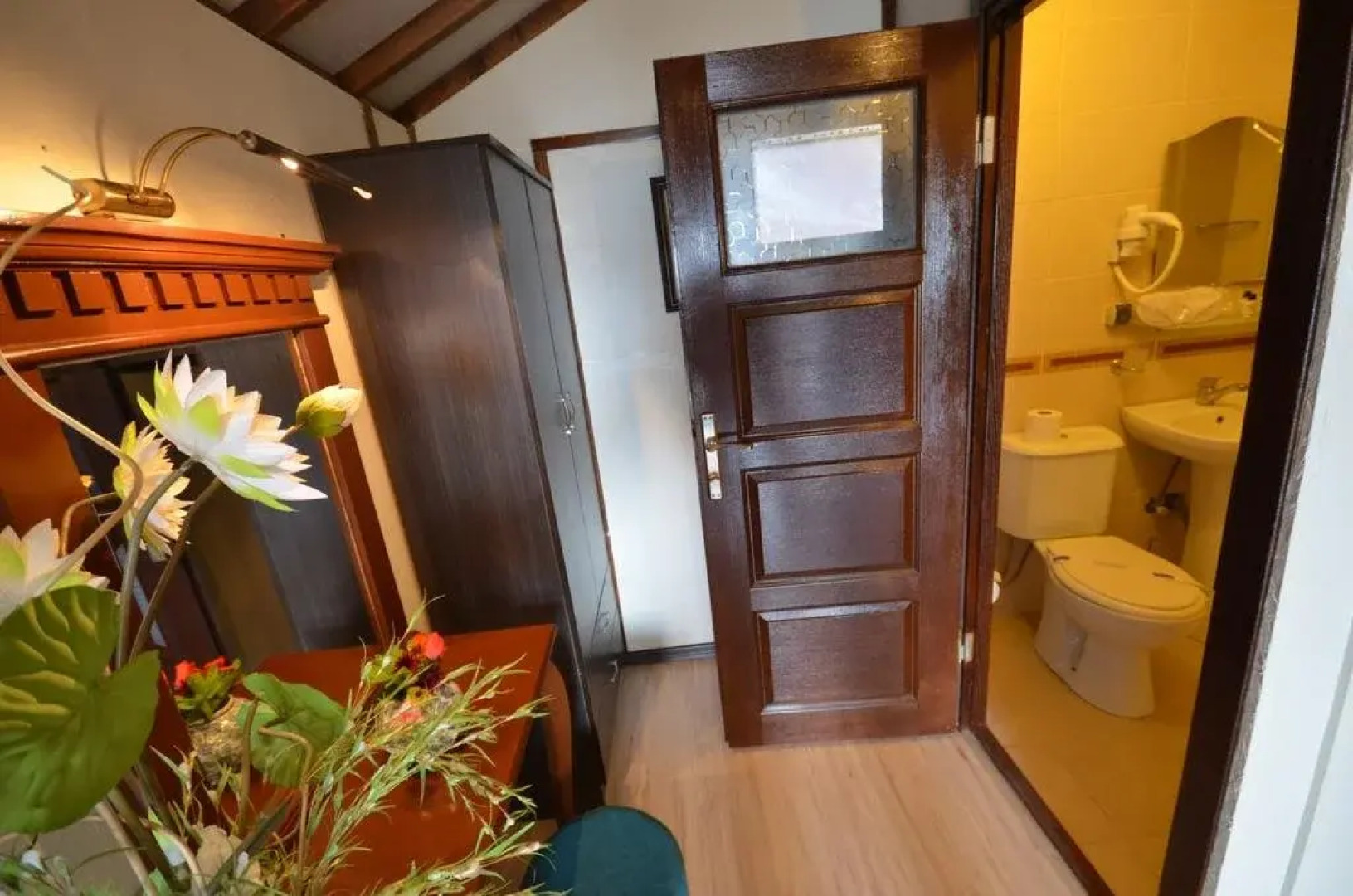 Blu Brezza Marine Hotel