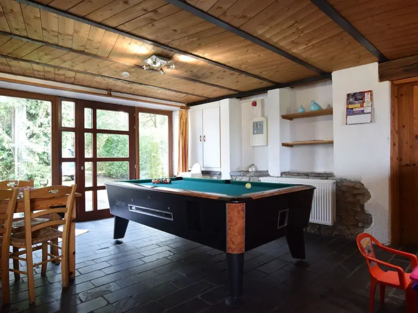 Quaint Cottage In Petite Langlire with Hot Tub