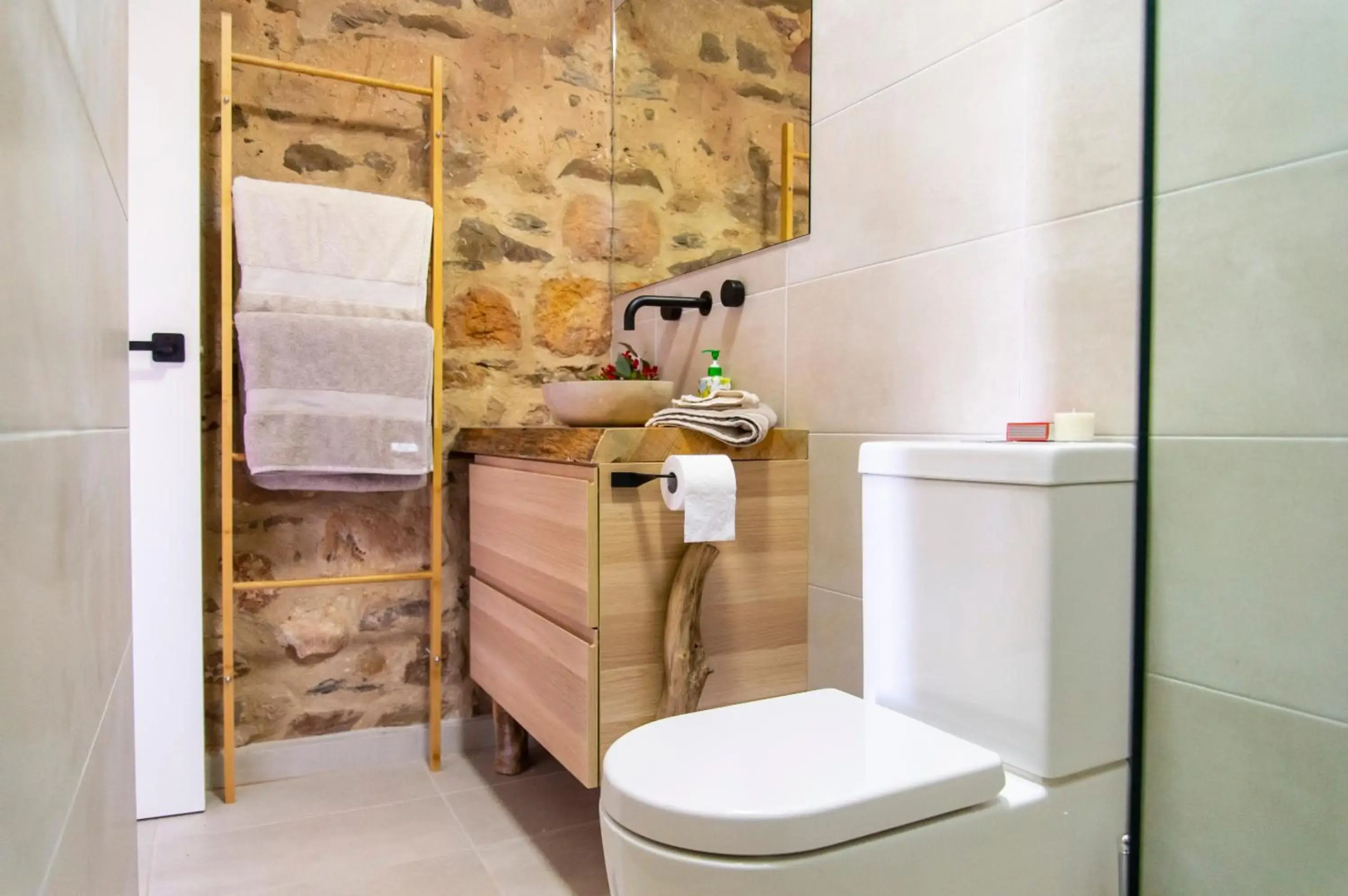 Hutton Vale Farm Jha Stone Cellar