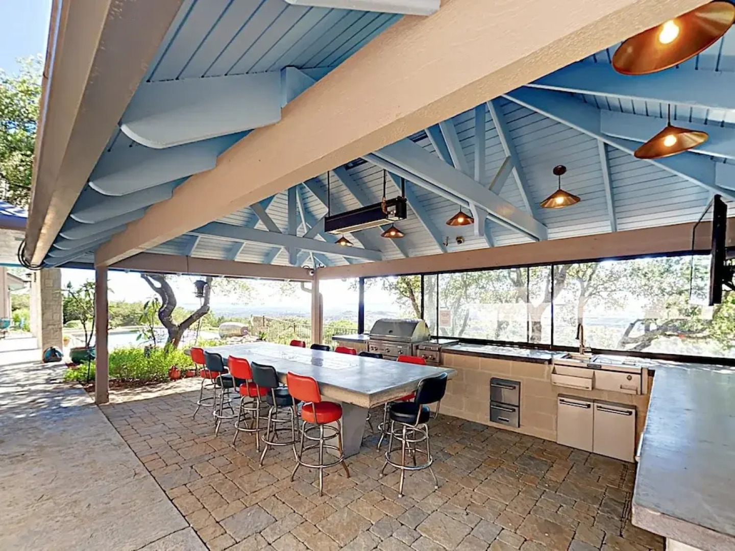 206 Vista Hermosa Home - 3 Br home by RedAwning