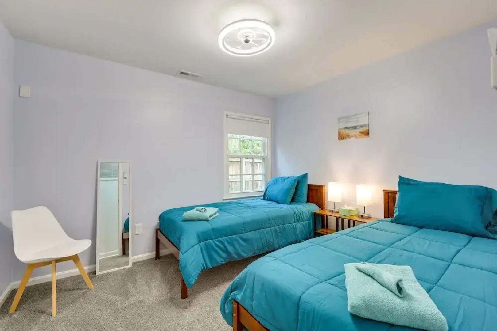 13 Mi to Annapolis: Dog-friendly Home w/ Fire Pit!