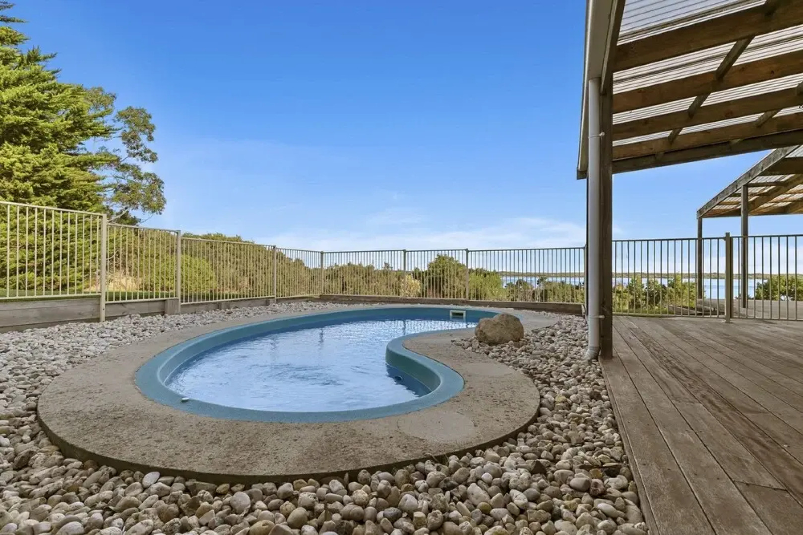 Waterview Estate - Free Wifi, Amazing Ocean Views