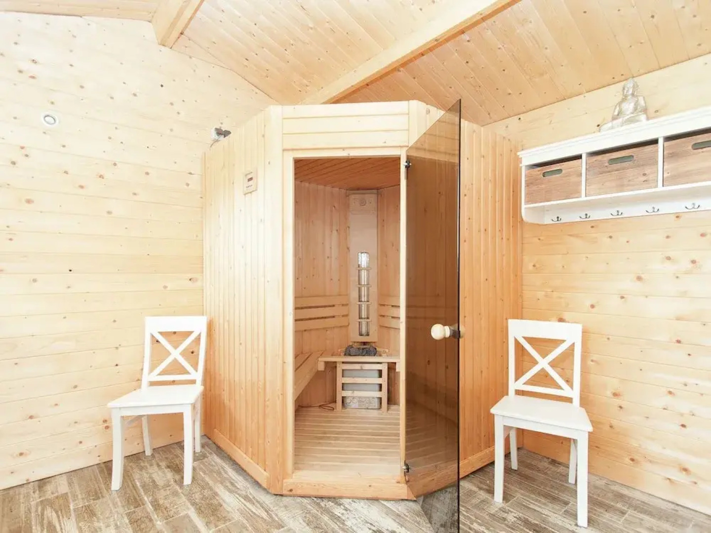 Spacious Villa in Akersloot North Holland With Sauna