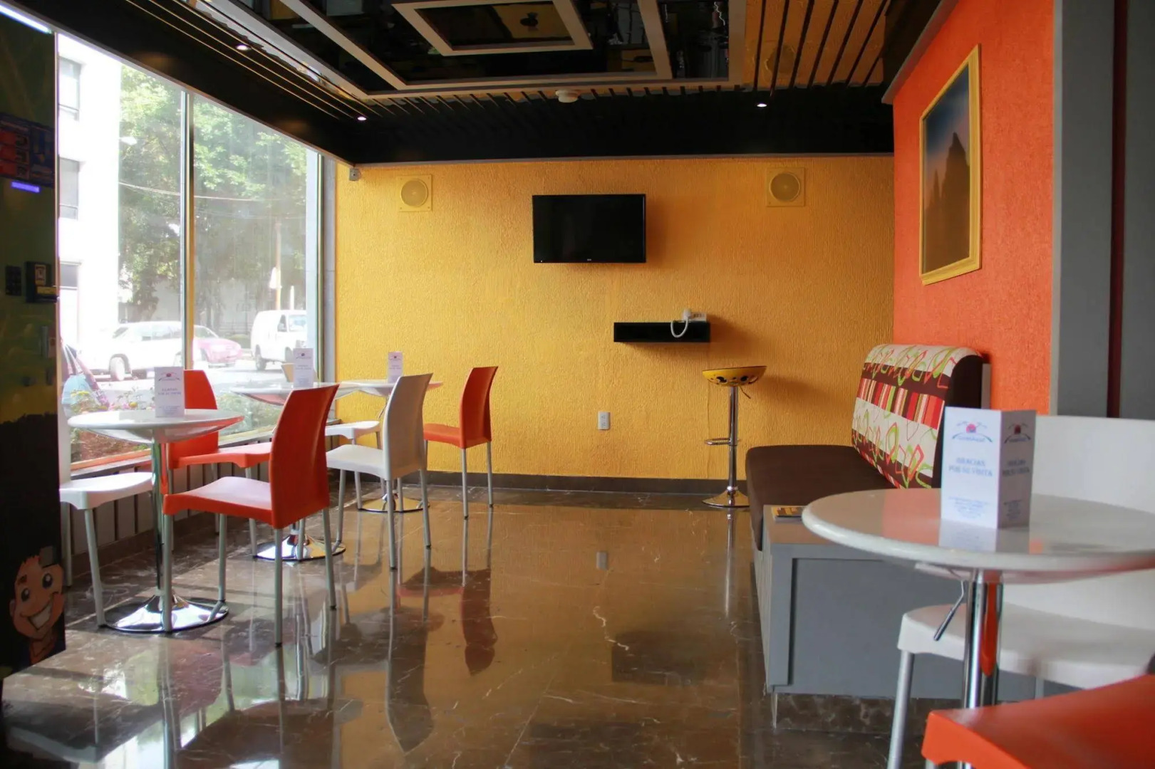 Ayenda Frida Costa Azul