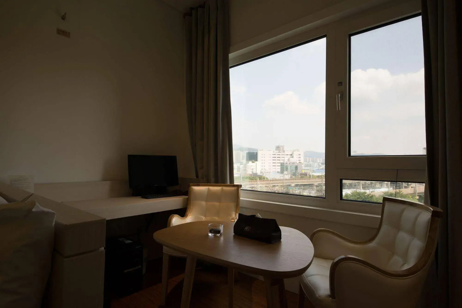 Smart Hotel Geumjeong
