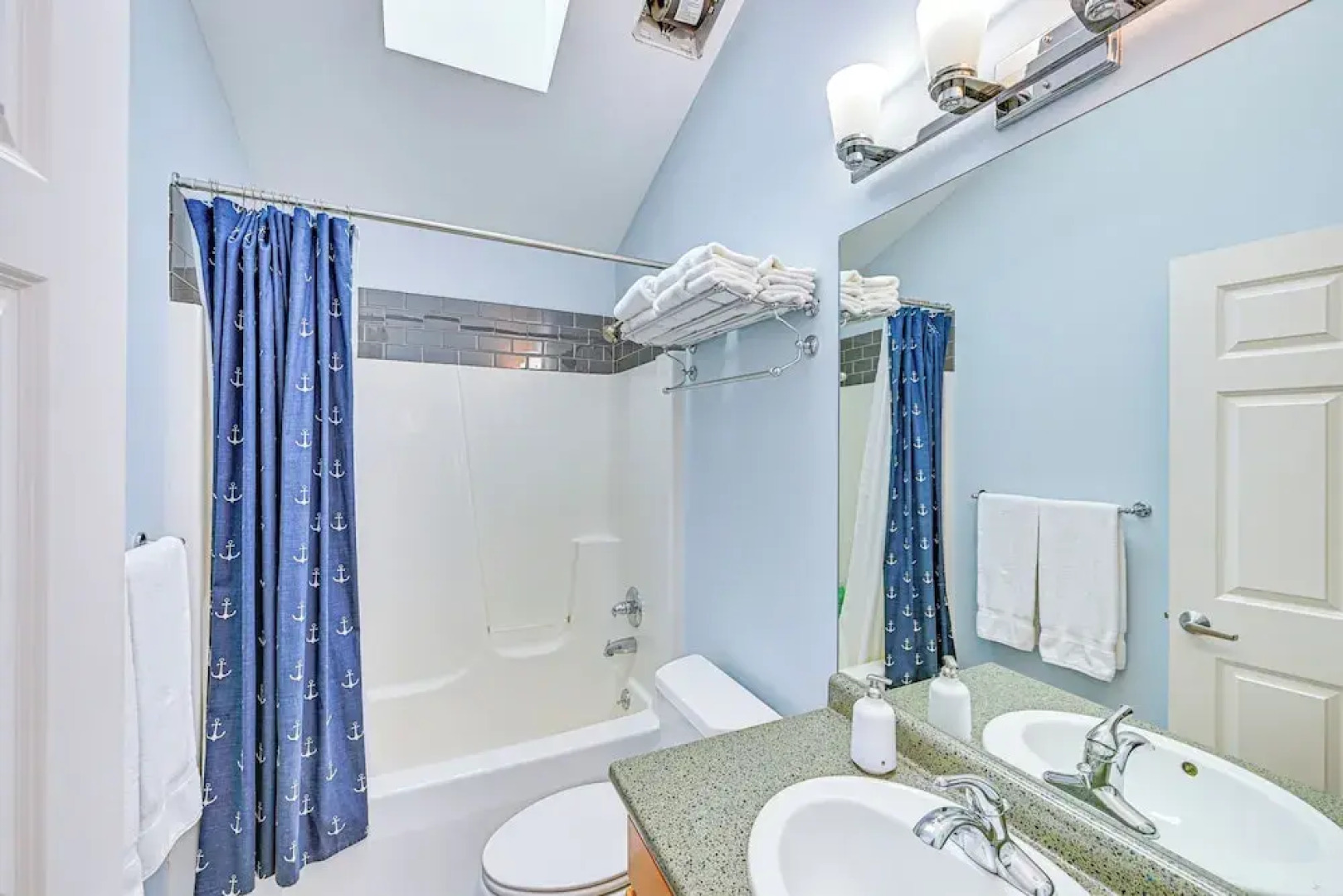 St Joseph River, Lake Michigan Access: Luxury Home