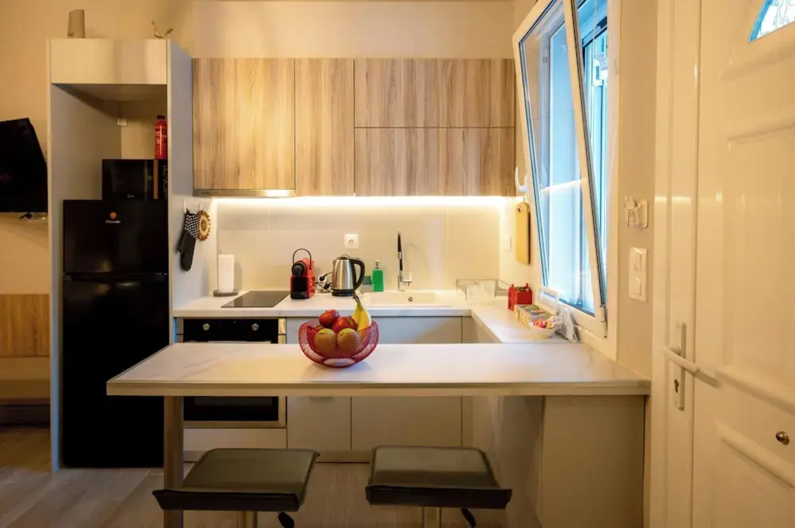 Peacock's Apartments