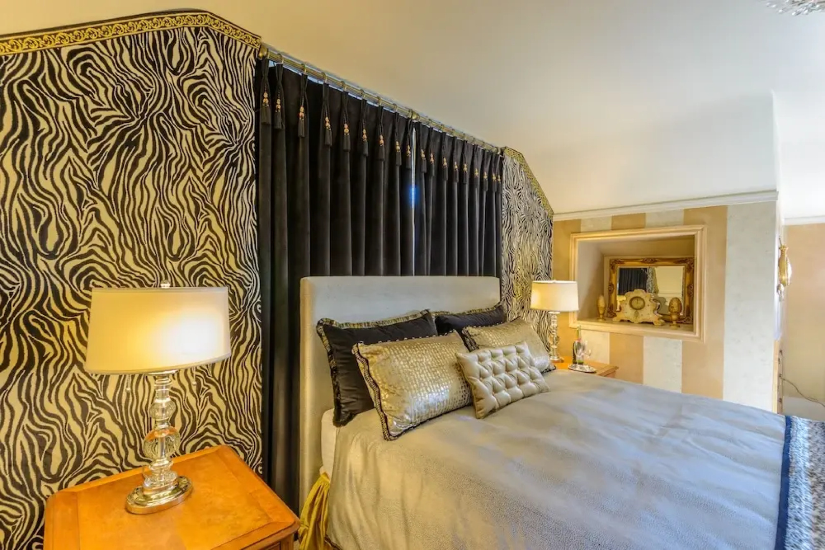 Crystal's View Bed & Breakfast