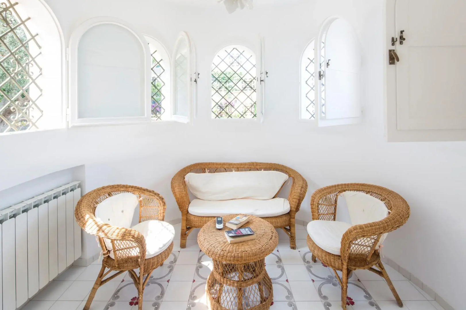 Estate4home - Villa Bougainville