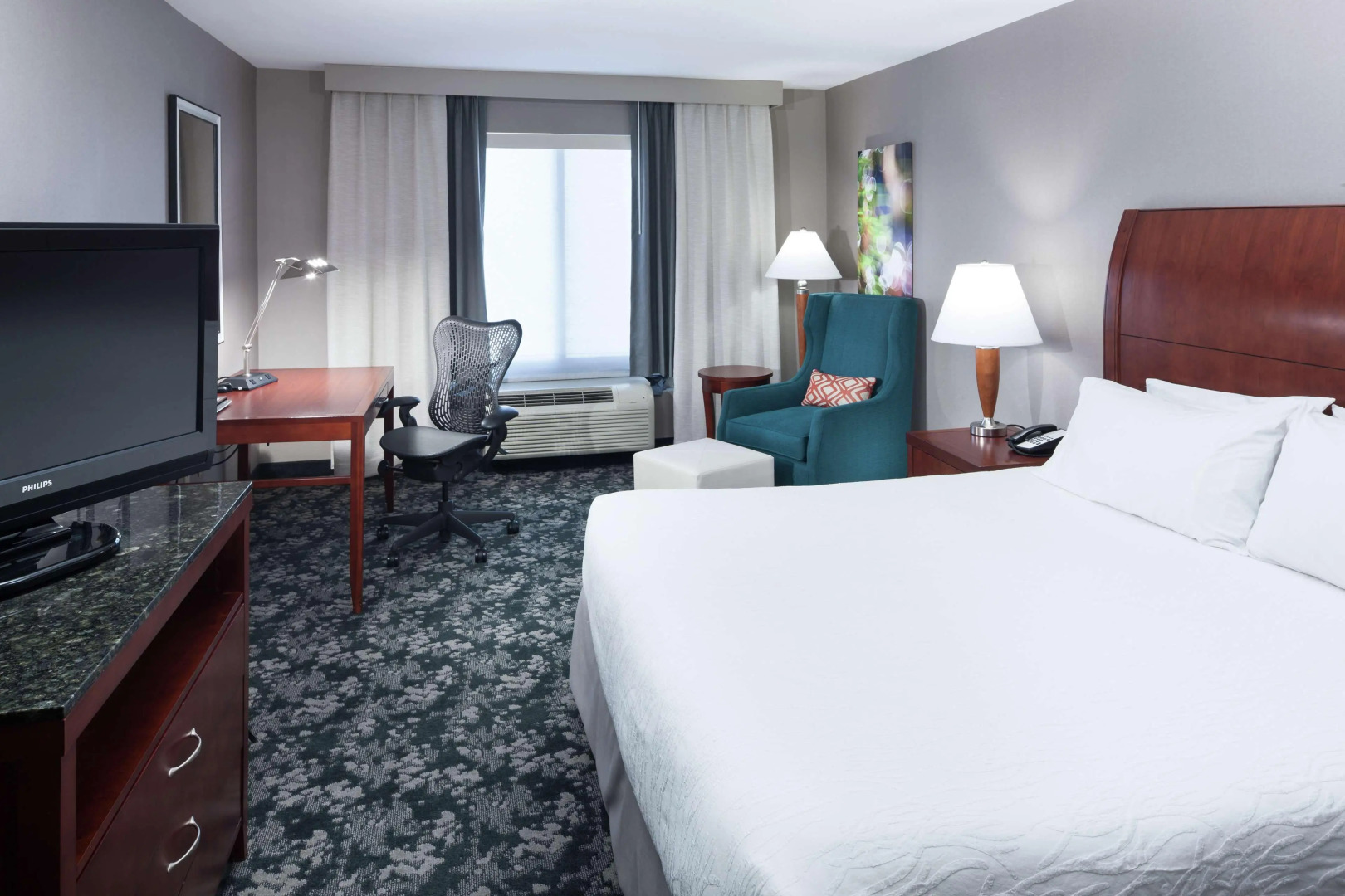 Hilton Garden Inn Naperville/Warrenville