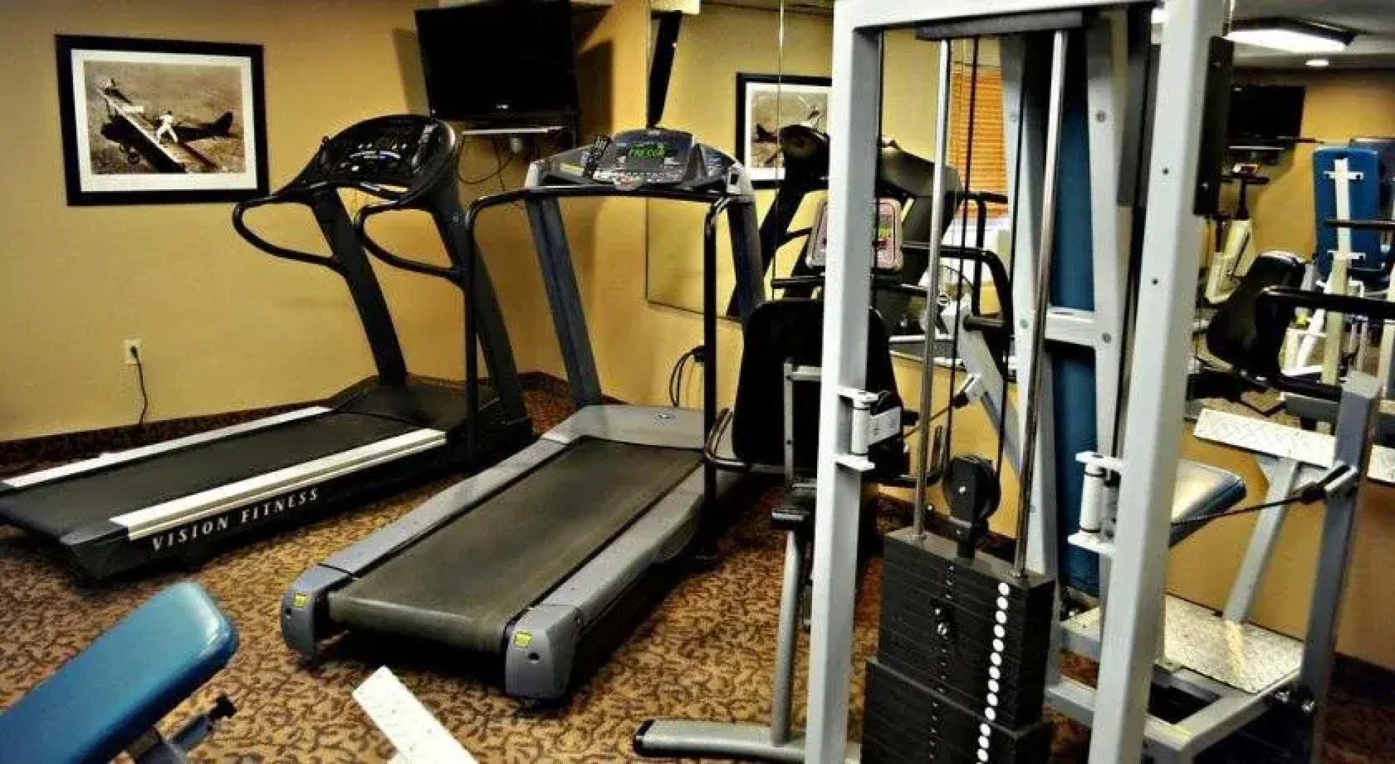 Fossil Creek Hotel And Suites