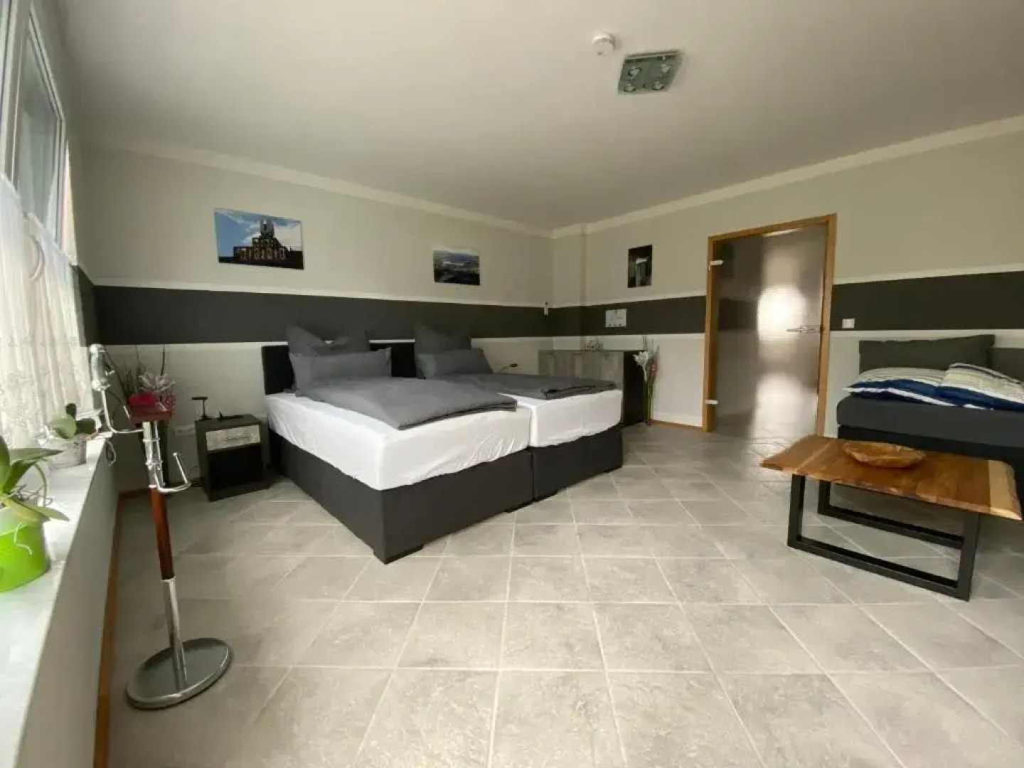 Adult only klimatisierte Ferienwohnung in Schwerte