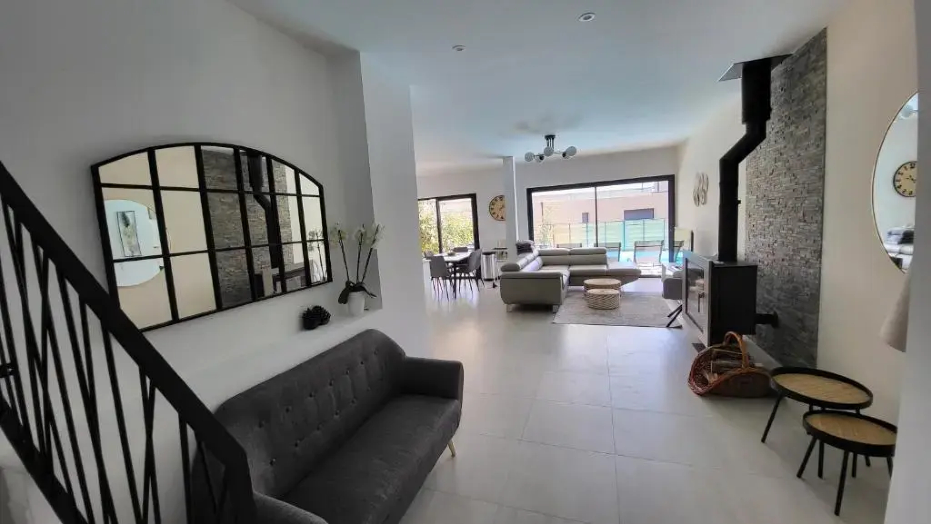 Villa 4 chambres piscine privée à 400m de la plage dans une résidence neuve