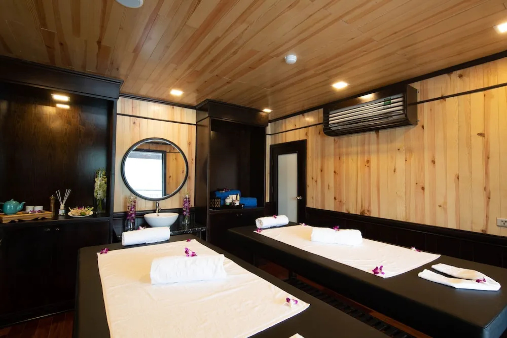 La Regina Legend Cruise