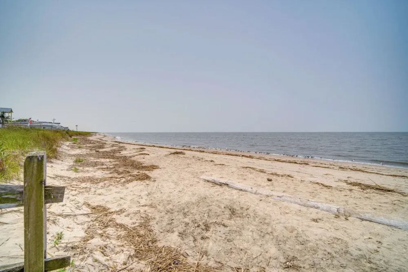 Pet-friendly Villas Vacation Rental: Walk to Bay
