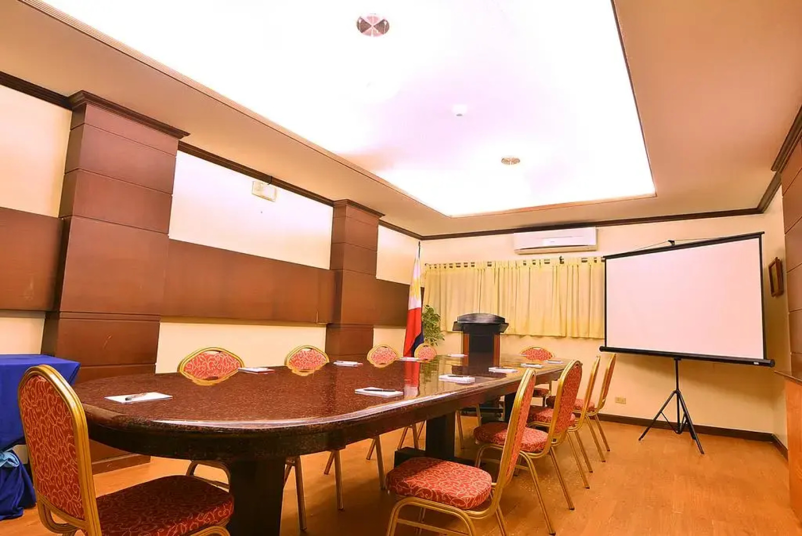 Citystate Asturias Hotel Palawan