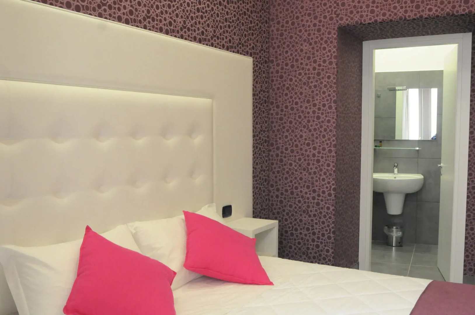 Royal Art House H Duomo by ClaPa Group Dislocated Hospitality