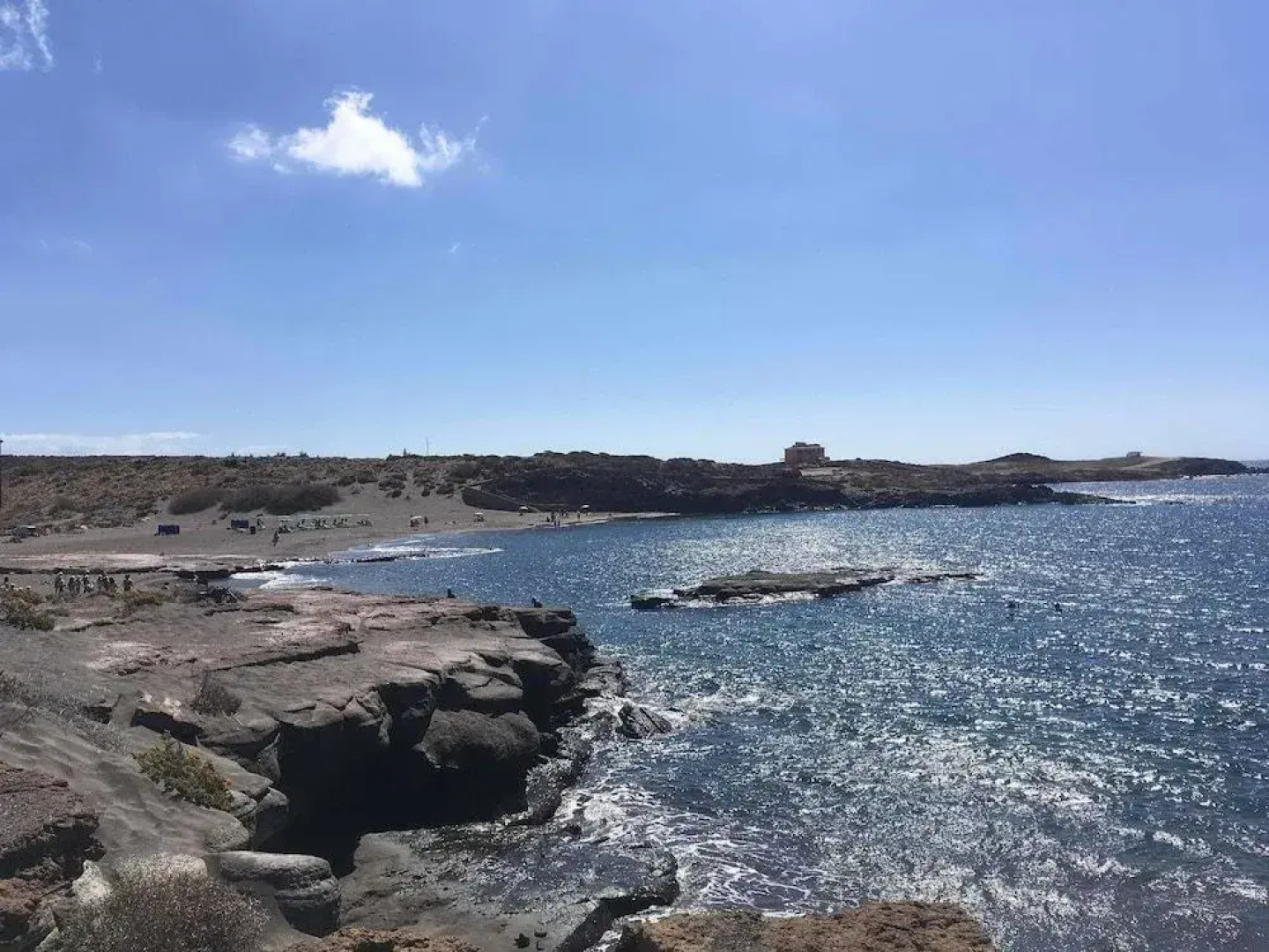 La Casa del Sol, Abades