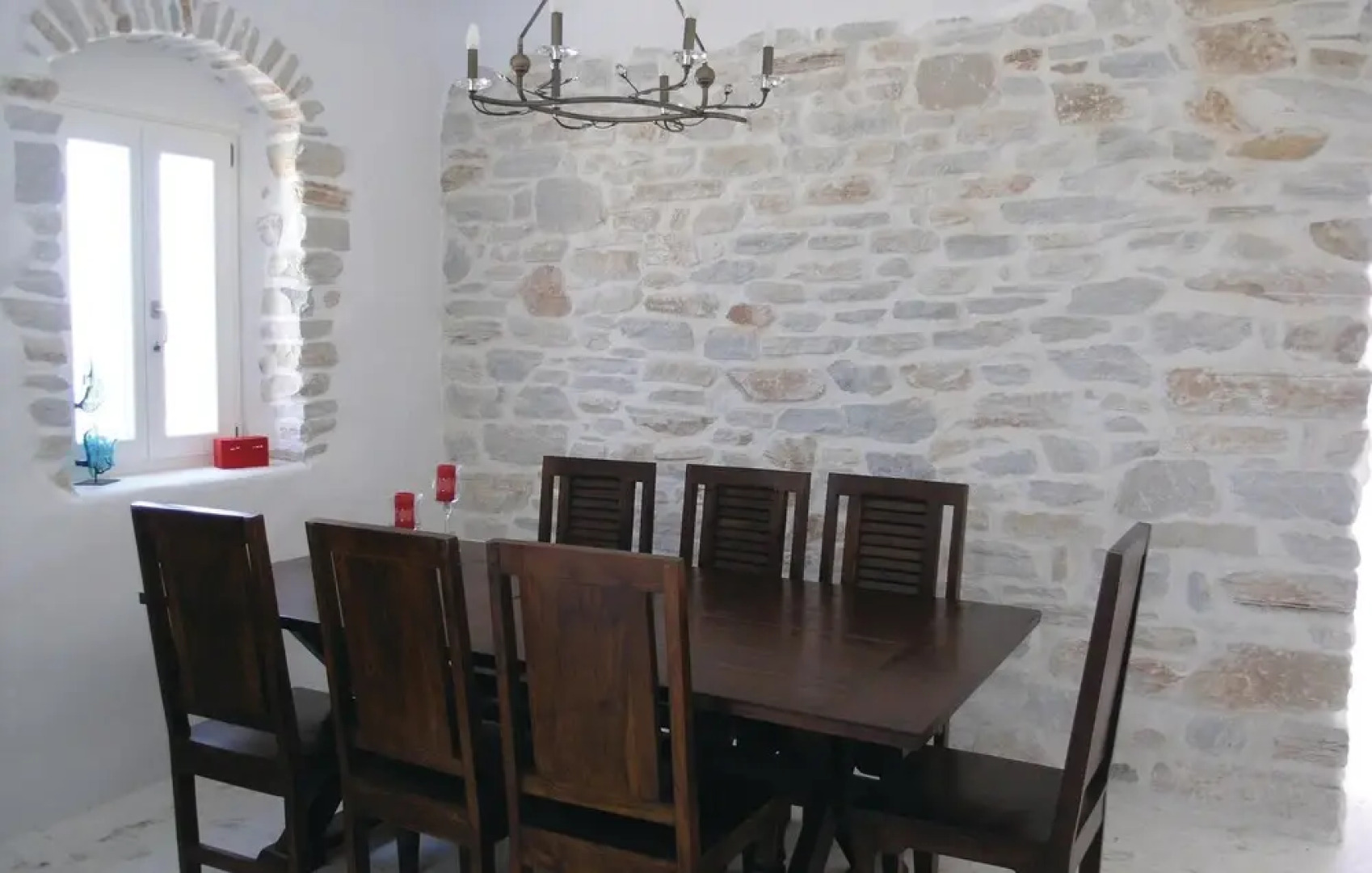 Amazing Home in Ampela, Paros With 3 Bedrooms and Wifi