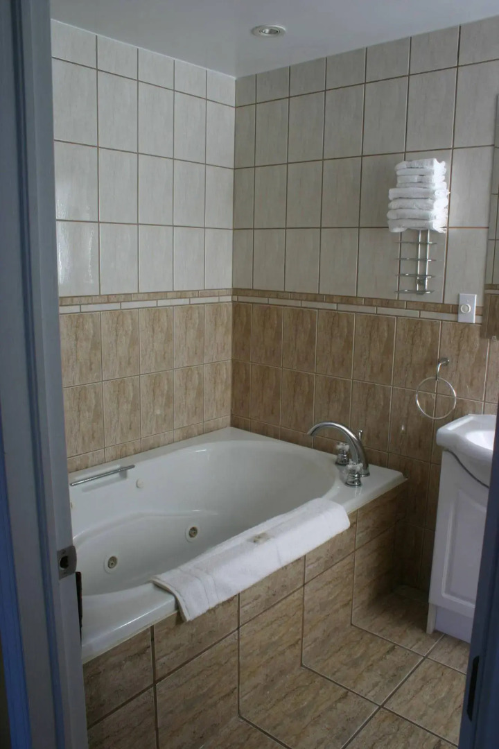 Motel des Pentes et Suites