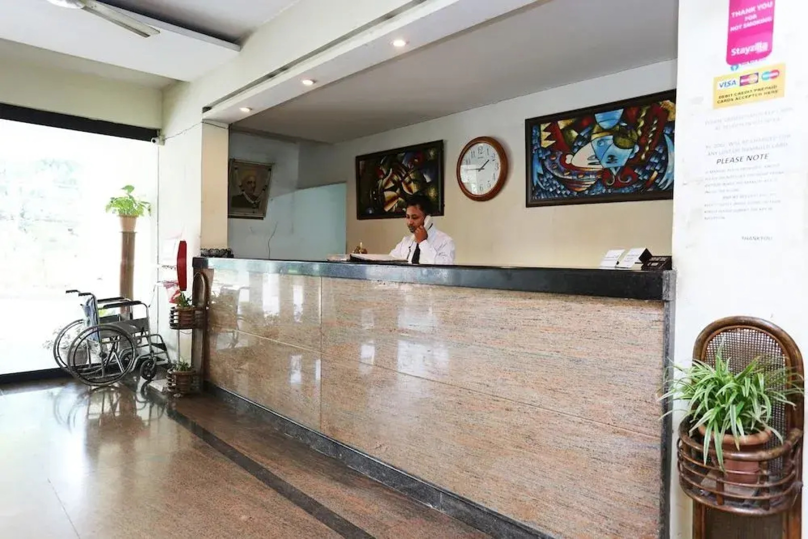 Capital O 45308 Hotel Highway