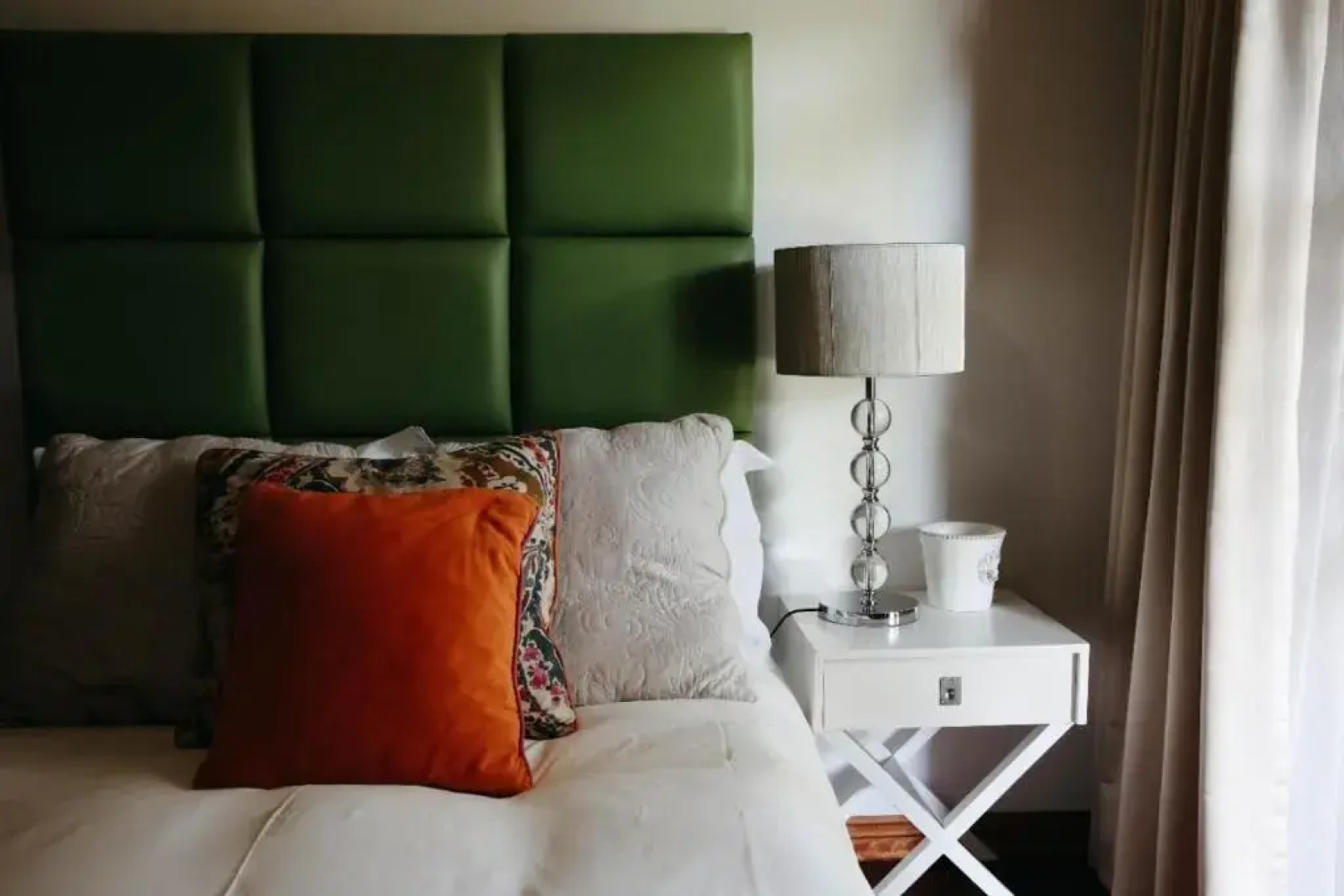 The Hedge Guesthouse