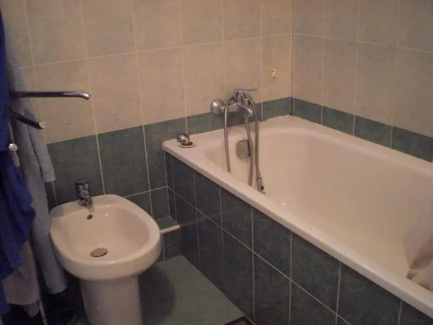 Résidence avec piscine, plage à 100 m, Cannes et Juan les Pins à 5 min, WiFi