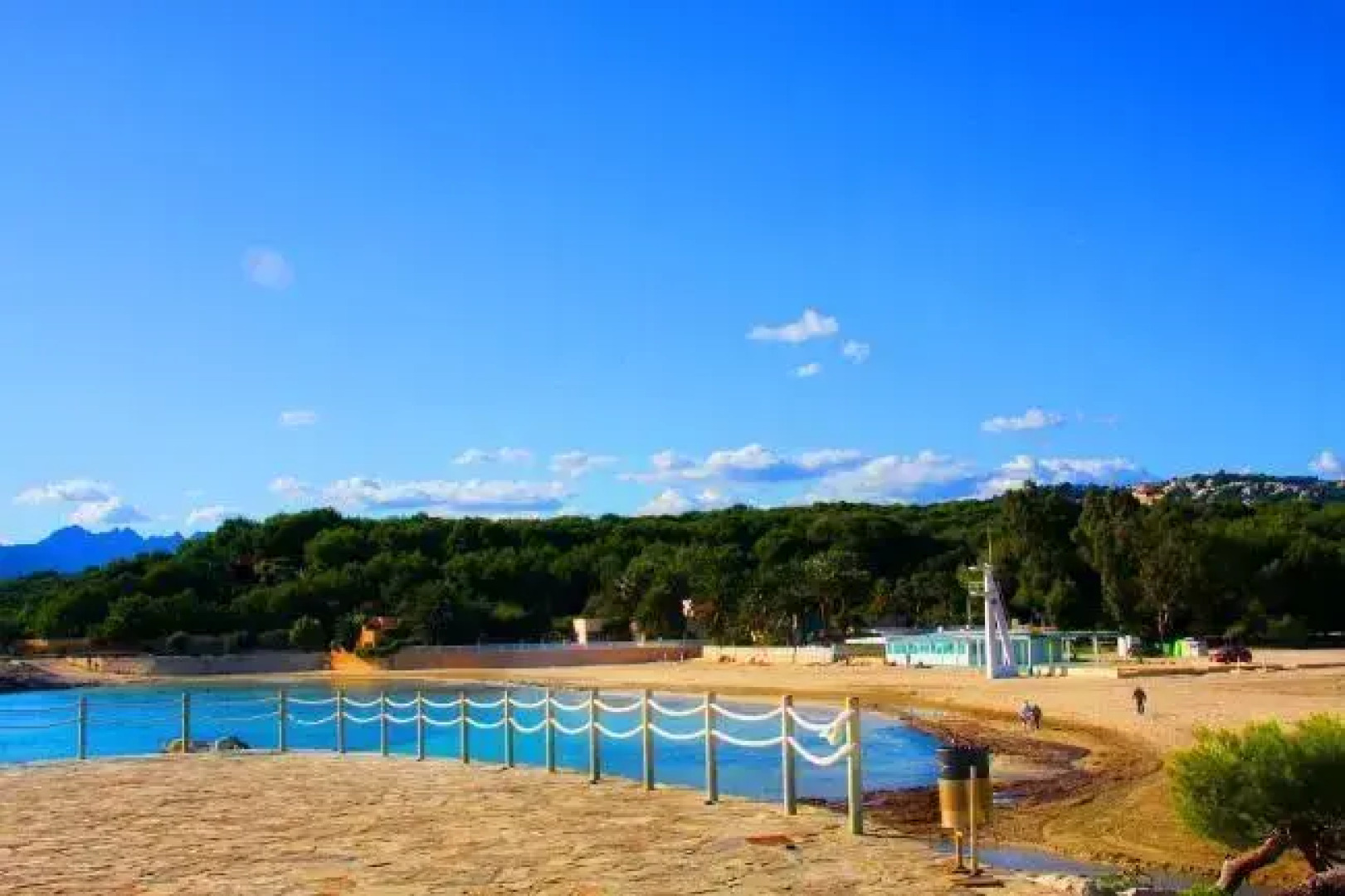 Apartment with fireplace in Moraira