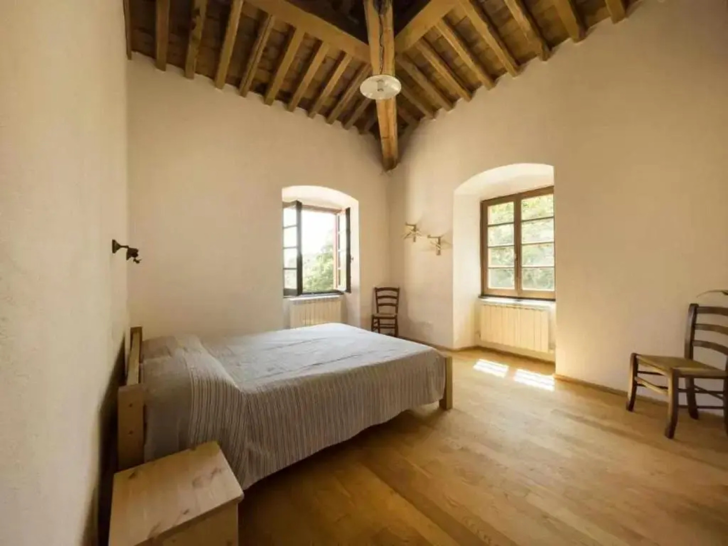 LEremo Rifugio escursionistico 10 minutes steep walk