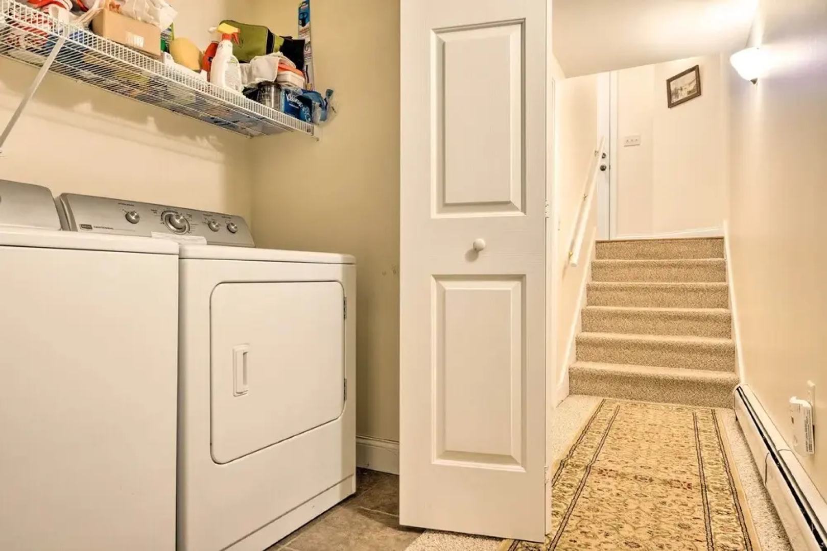 Bethel Townhome: 8 Mi to Sunday River Resort!