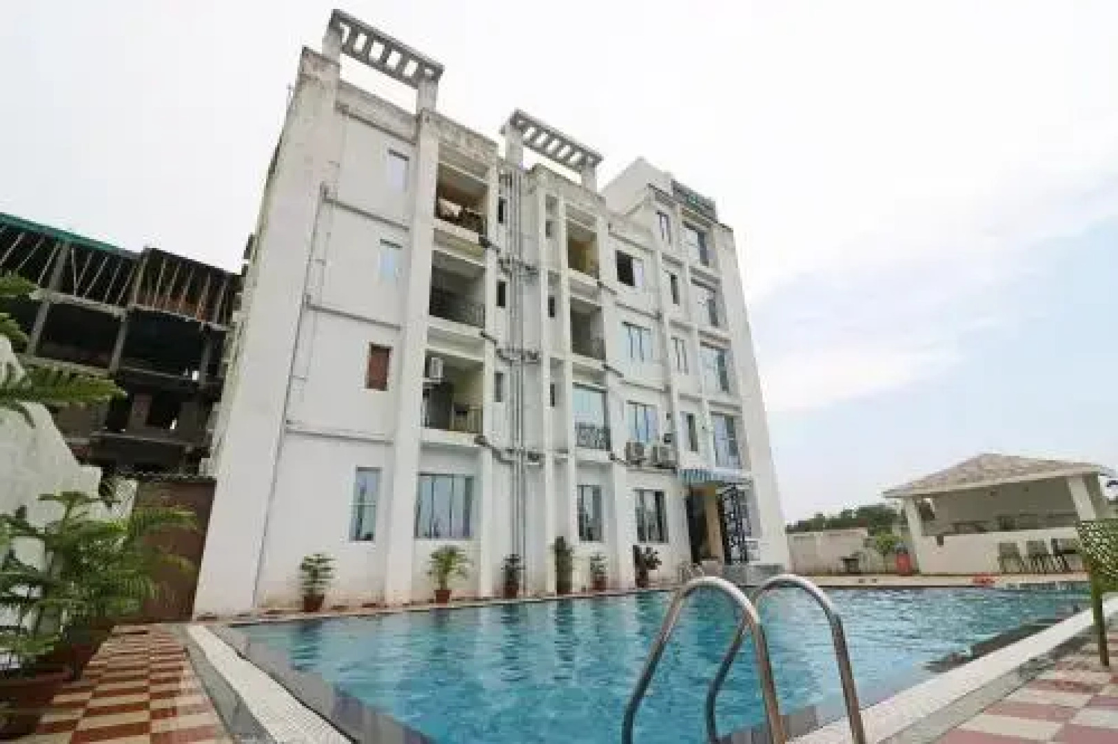 OYO 13615 Holiday Resort Digha