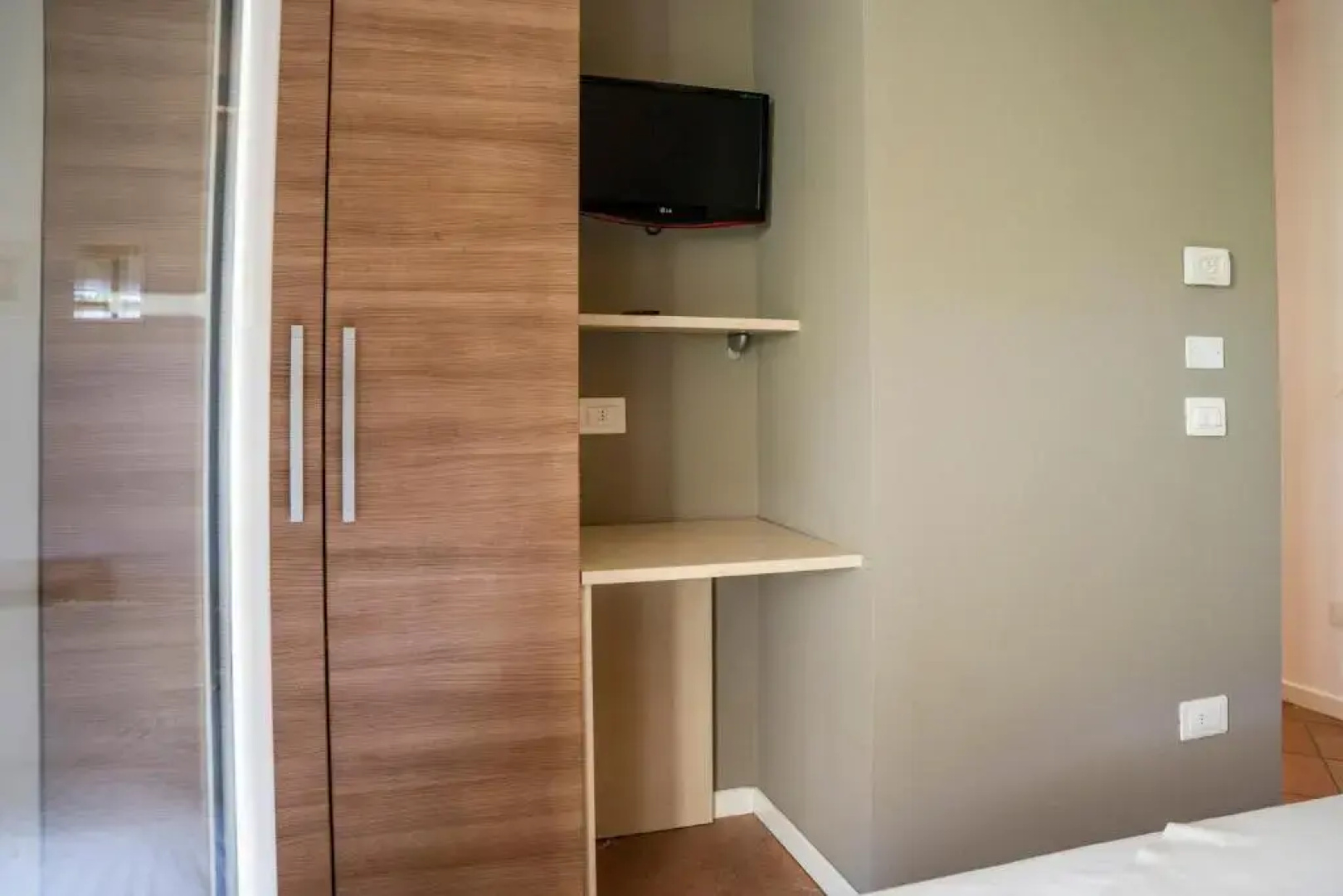 MIMOSA - Villa Luisa: Pace, Relax a 2 passi dal mare