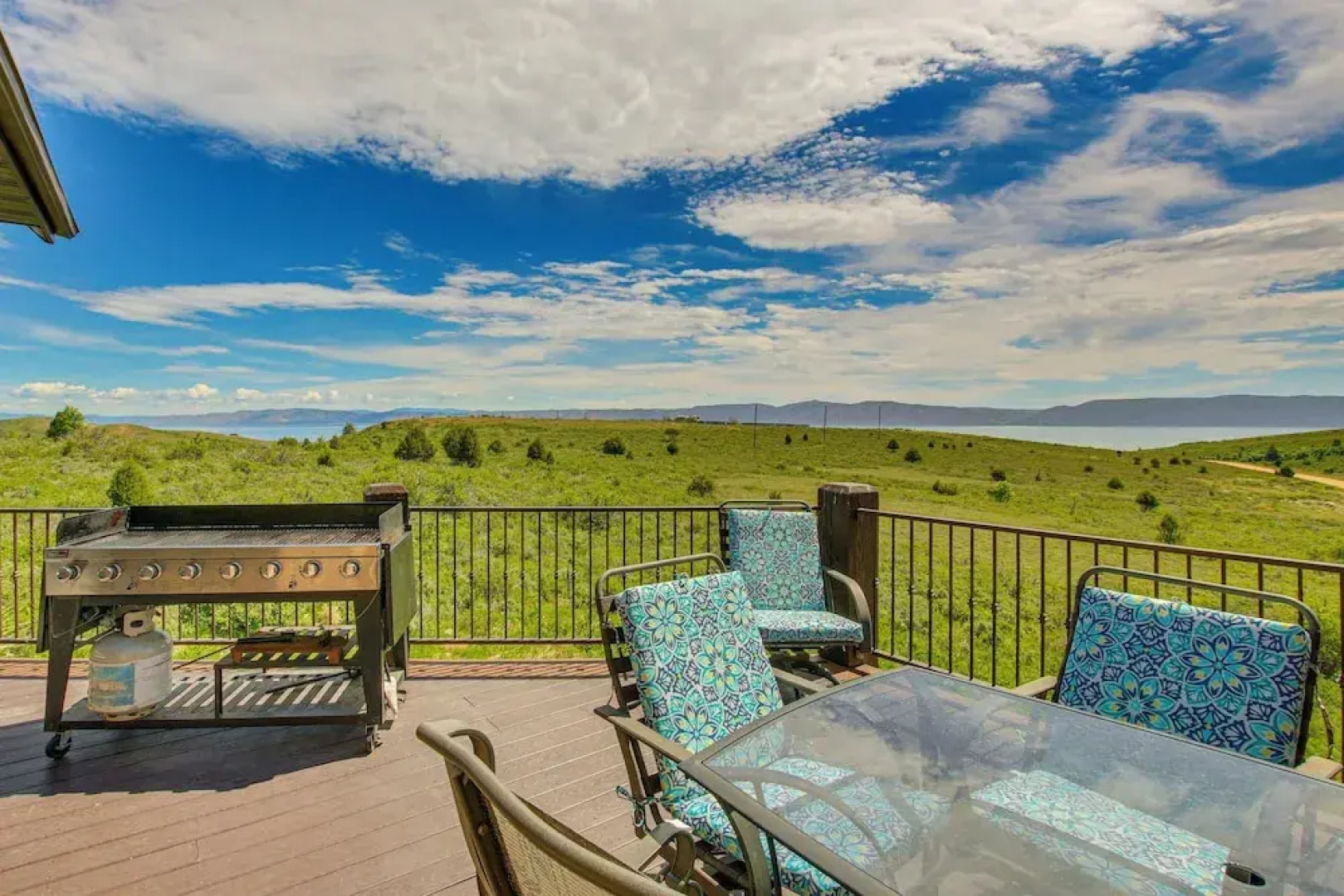 Exciting Garden City Gem w/ Home Theater & Hot Tub