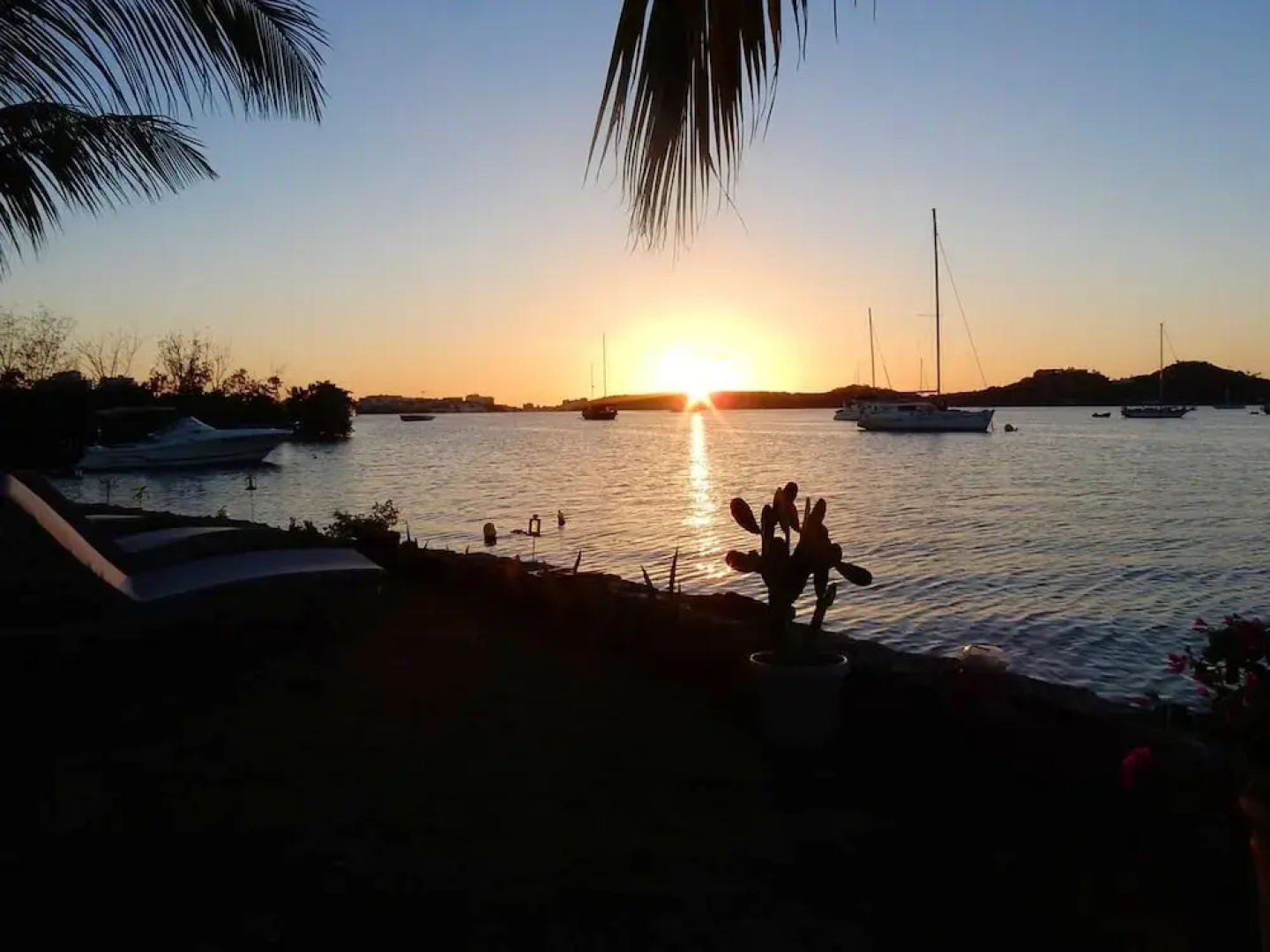 House with One Bedroom in Saint-Martin, with Wonderful Sea View, Furnished Garden And Wifi - 100 M From the Beach
