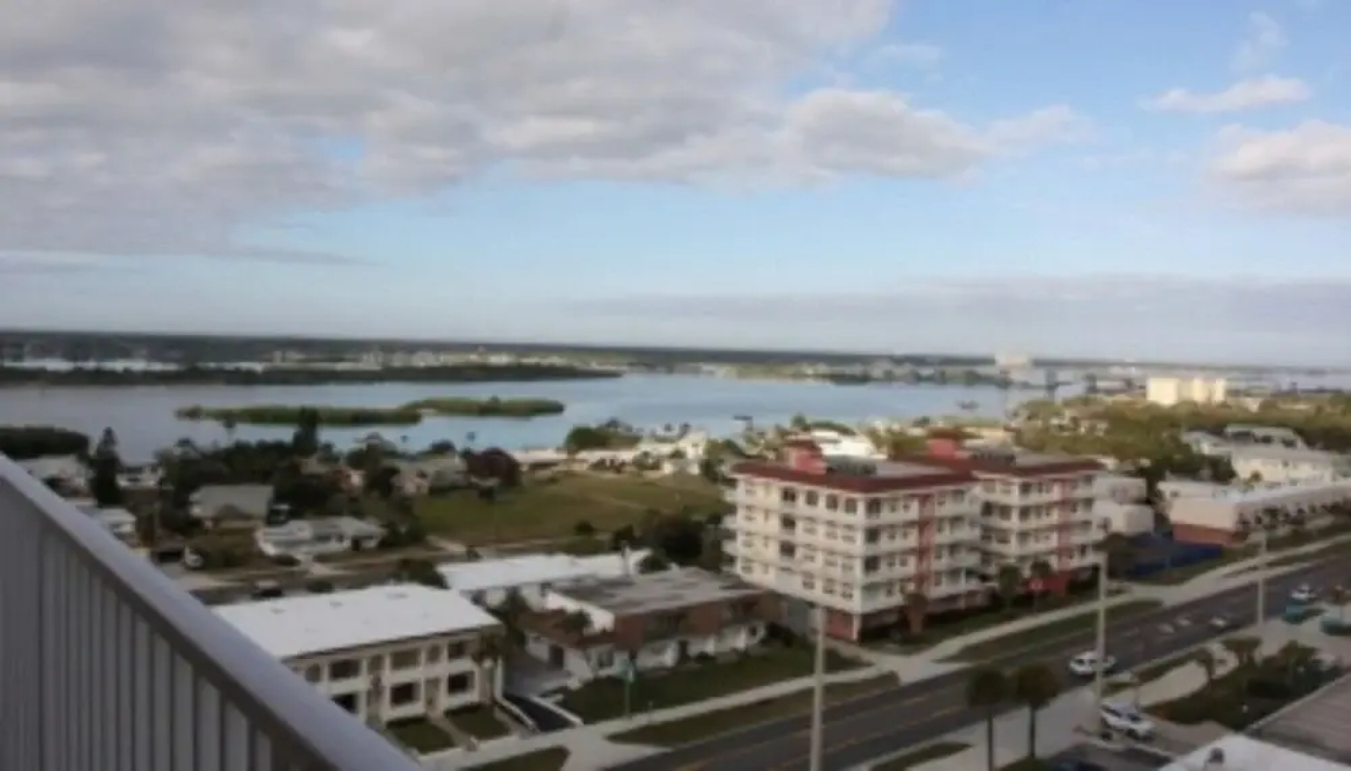 Gorgeous Ocean & River Views - 3 BR 2 BA - Sanibel 1001