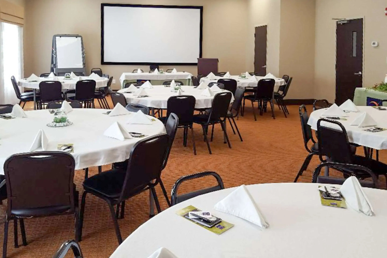 Sleep Inn & Suites Belmont / St. Clairsville
