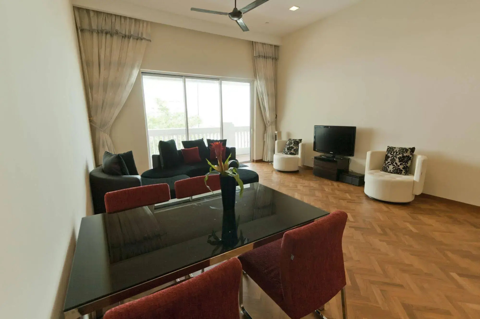 Profolio Straits Quay