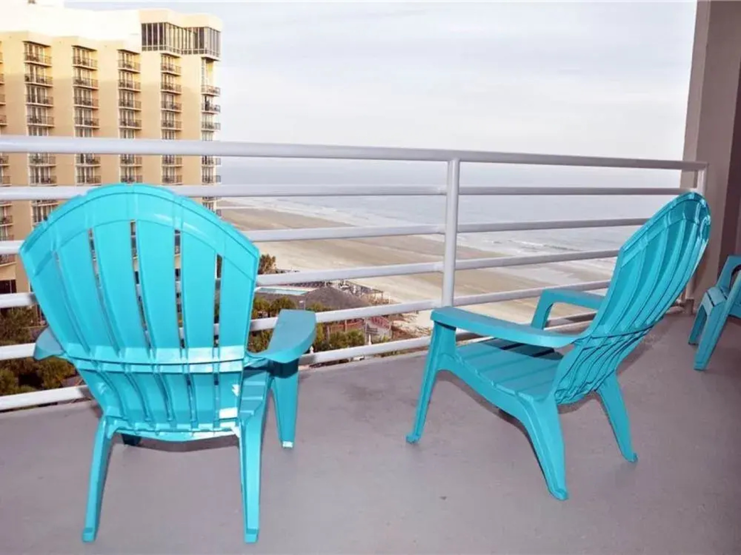 Kingston Plan No Hamp1009 2 Br condo by RedAwning