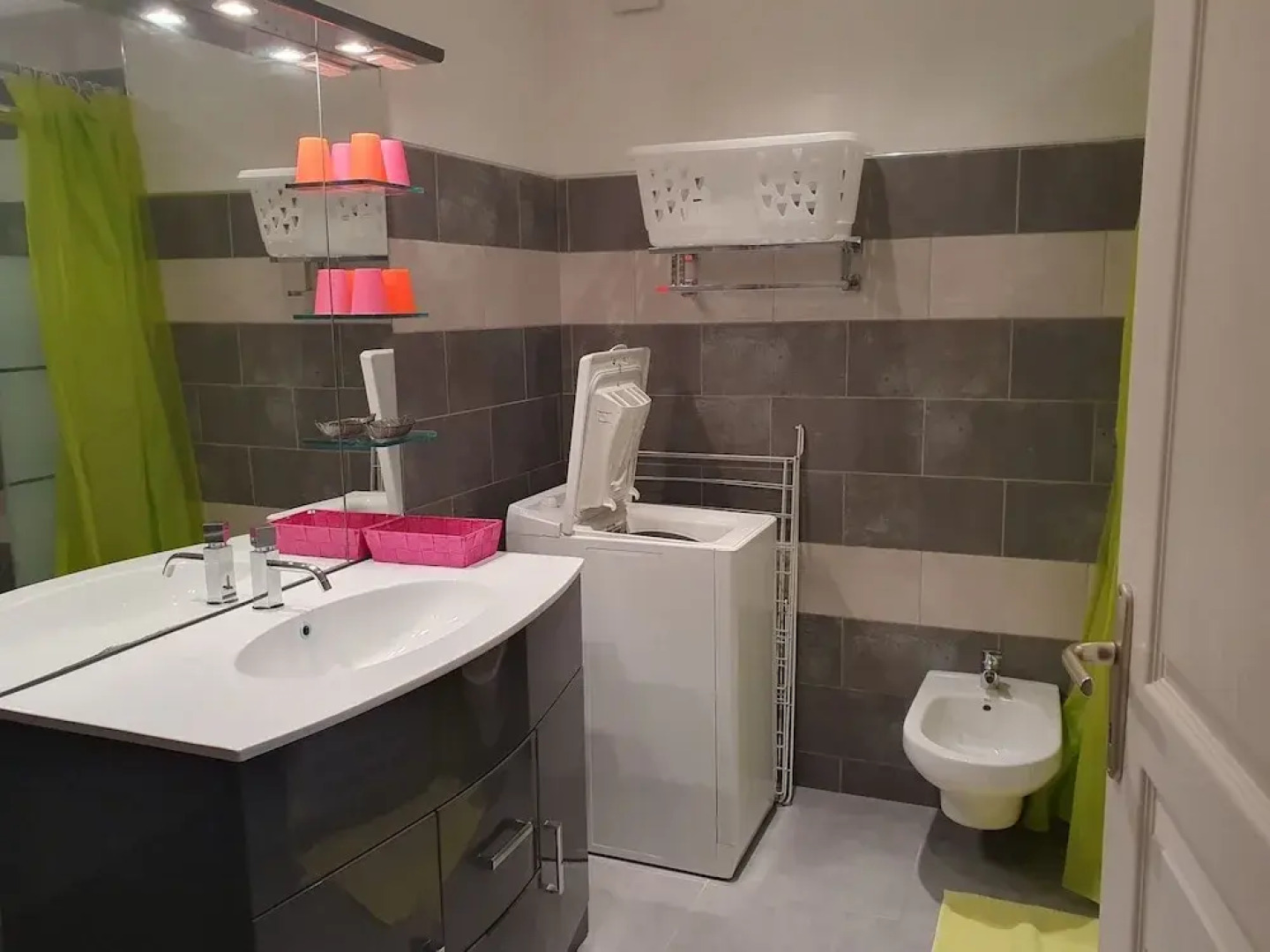 La Vie Là n2 by Gites de France