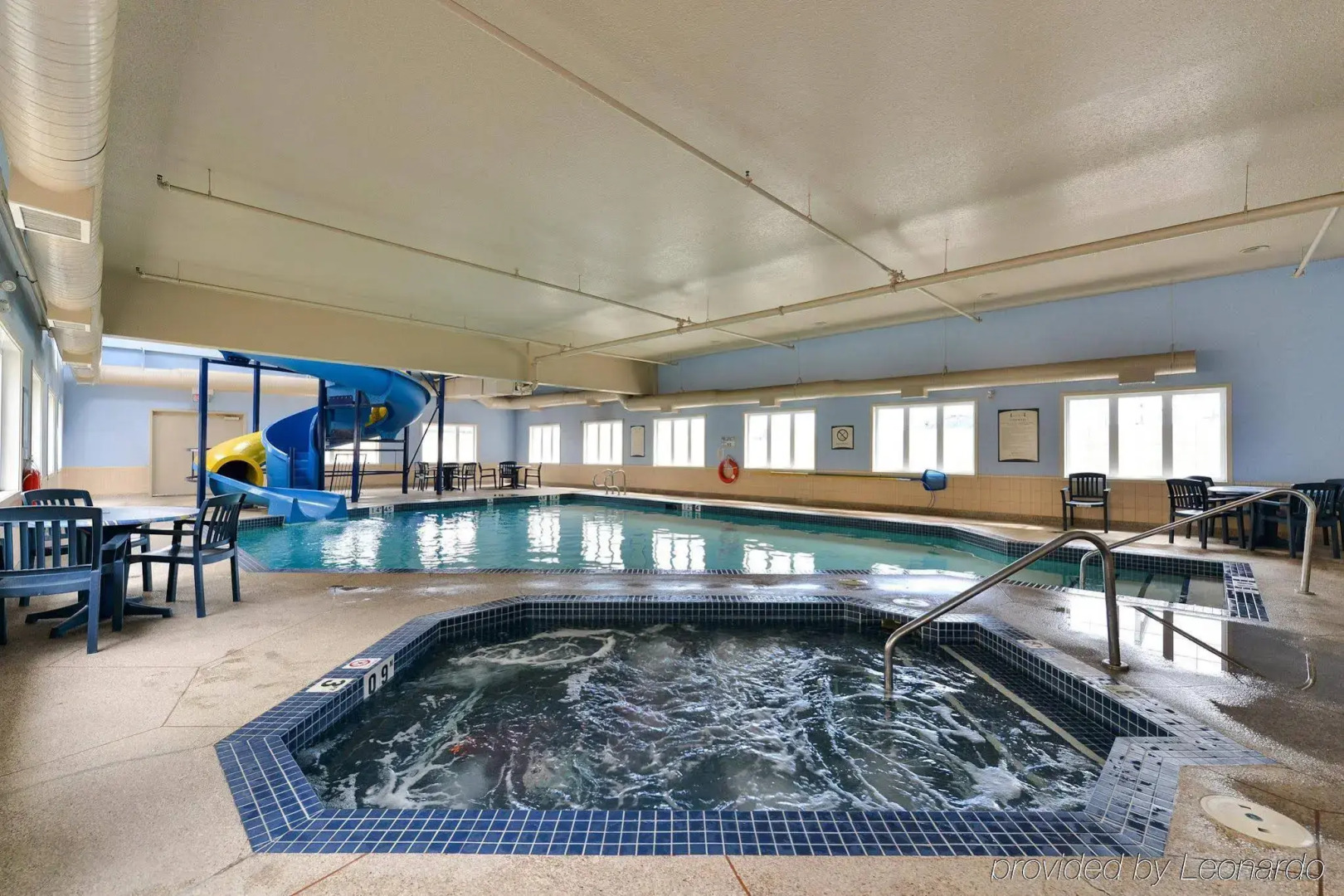 Staybridge Suites Calgary Airport by IHG