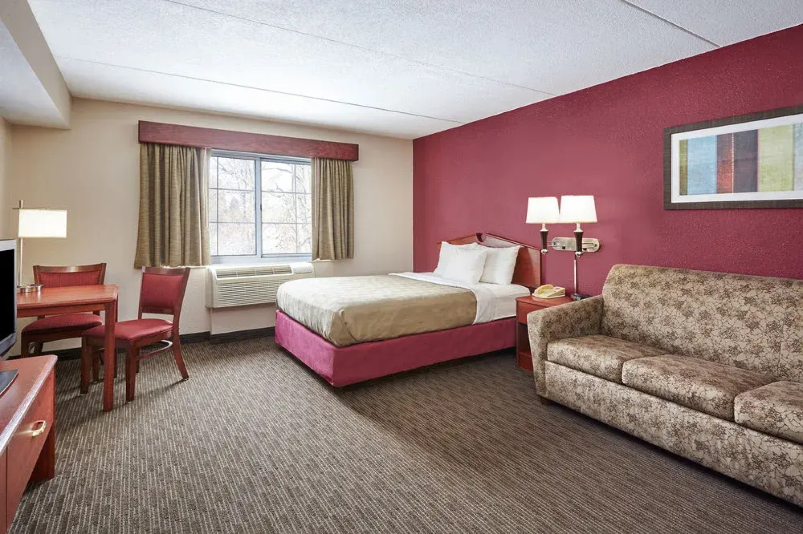 AmericInn Lodge & Suites Saugatuck — Douglas