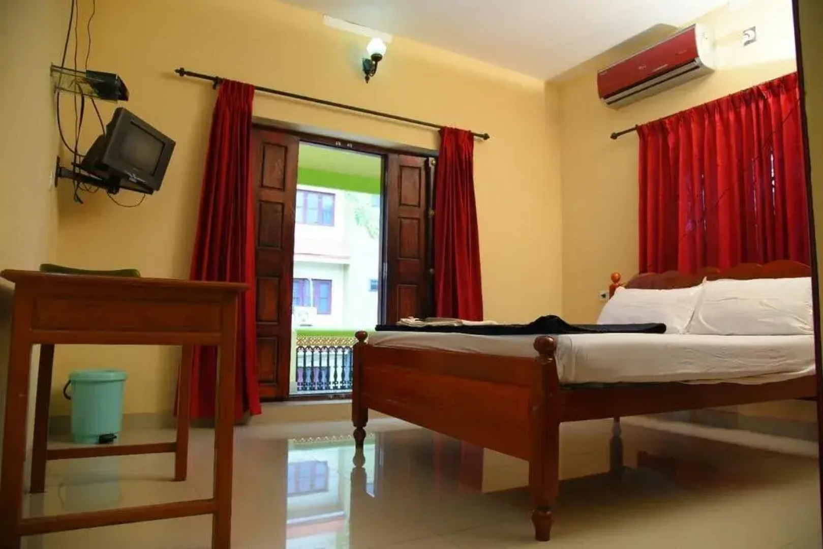 Sreekrishna Kailas Inn