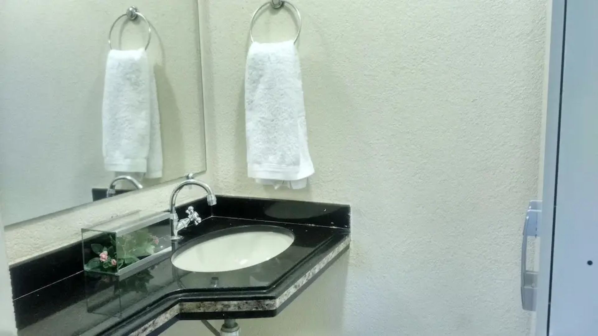 Casa Cerejeira Na Represa Do Broa