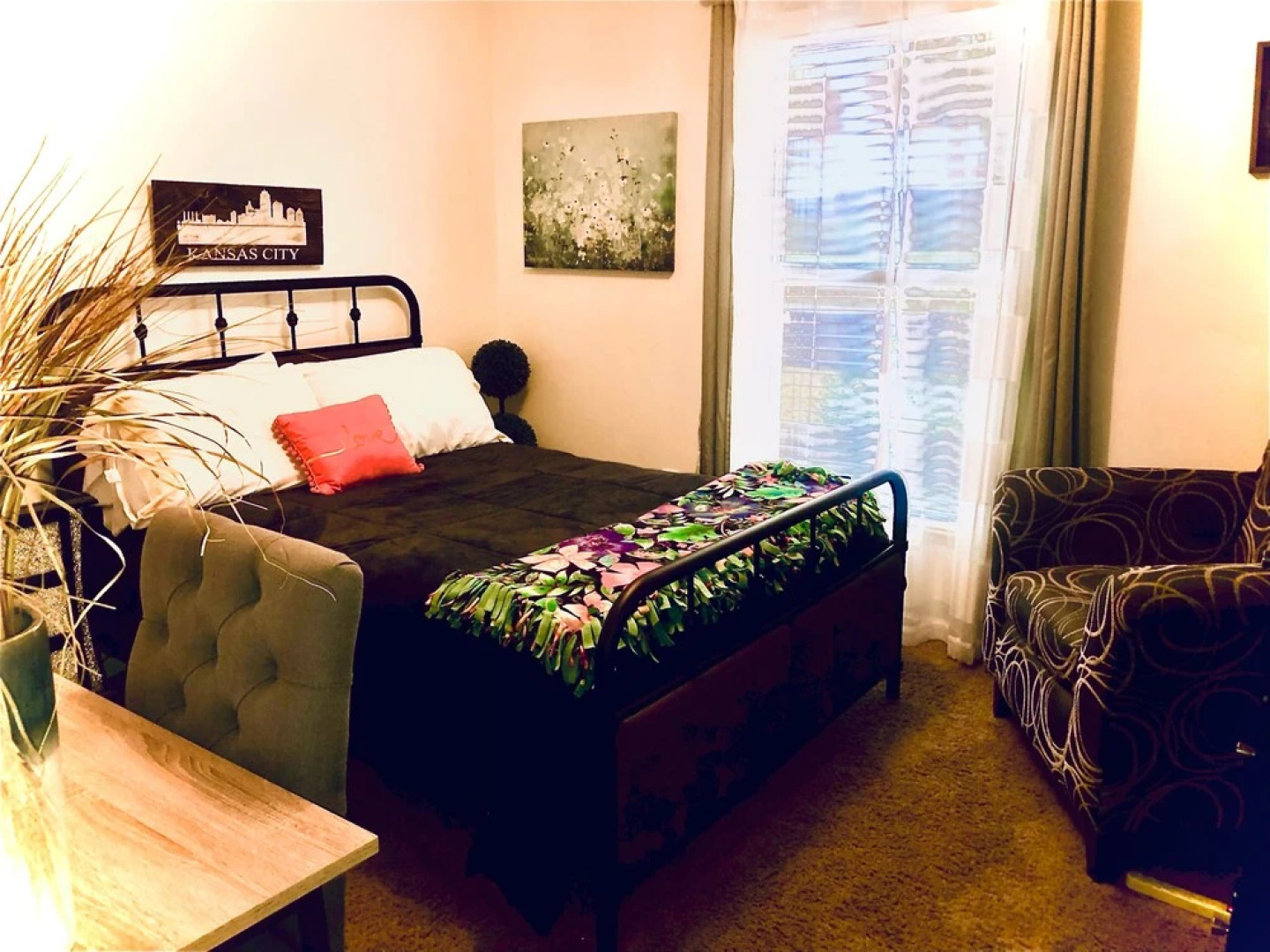 Becky & Marvels 420 Home With A Rentable Room And Wifi