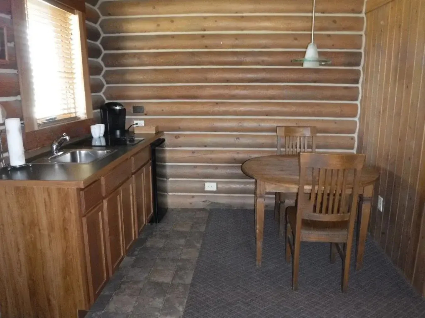 Canyon Cabins Lodging