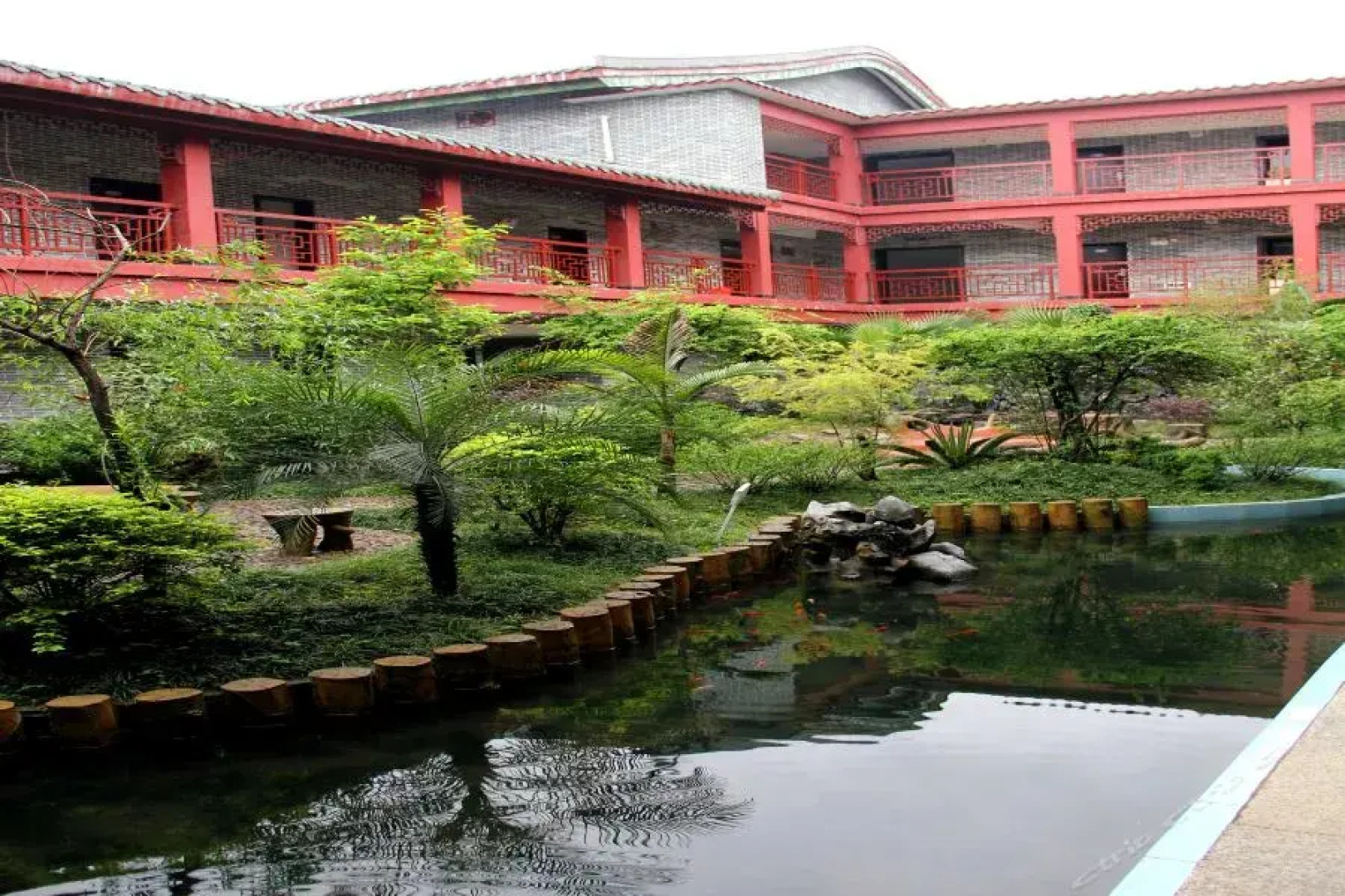 He Zhou Huang Yao Jiu Hu Shan Hotel